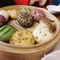 武汉江南别院野生湖鱼馆大学园路店 五彩包口味测评与实拍图鉴